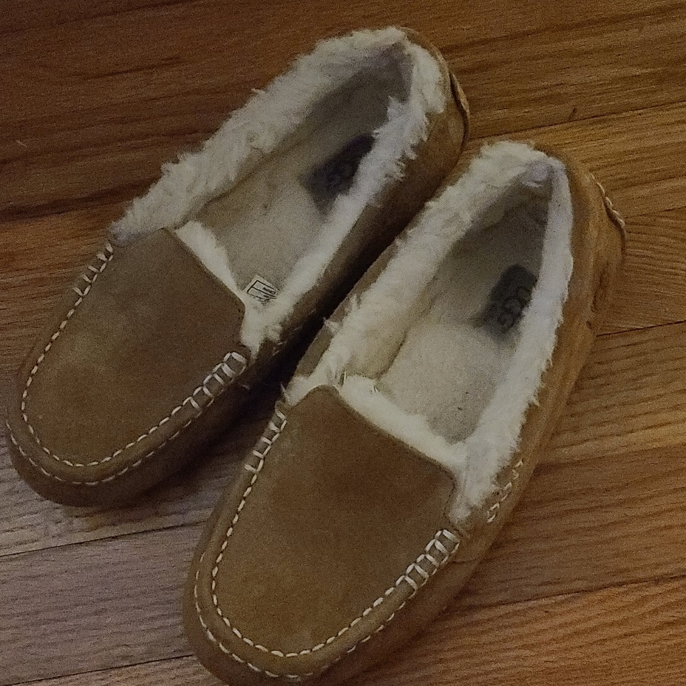 UGG slipper